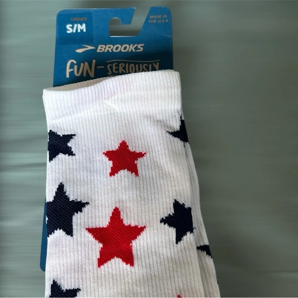 Brooks White Socks with Stars Accents
